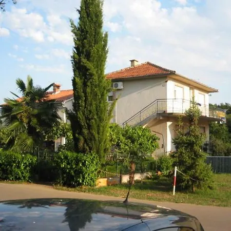 Apartments Sandra Novigrad Istria Exterior foto