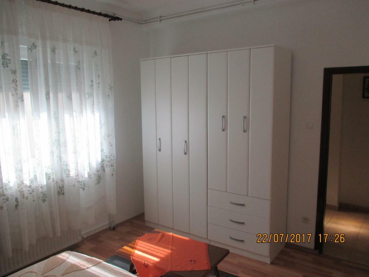 Sandra Apartment Novigrad Istria